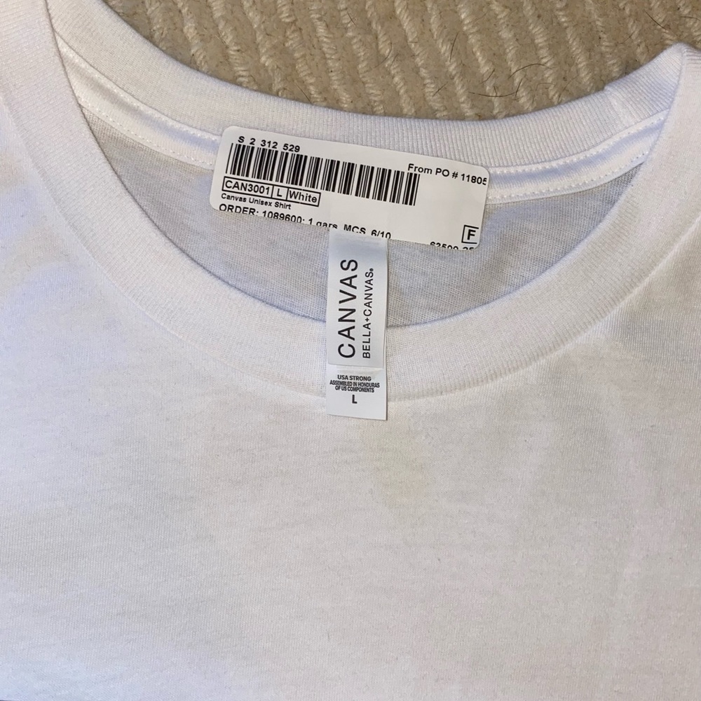 Graphic tee